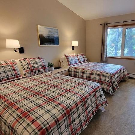 The Golden Bear Motel ทอค ภายนอก รูปภาพ