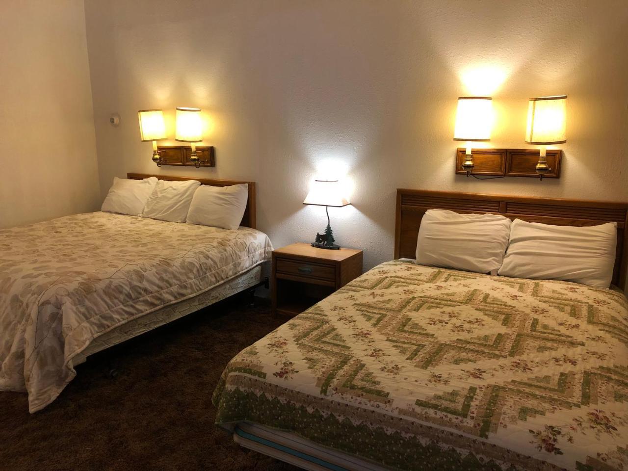 The Golden Bear Motel ทอค ภายนอก รูปภาพ